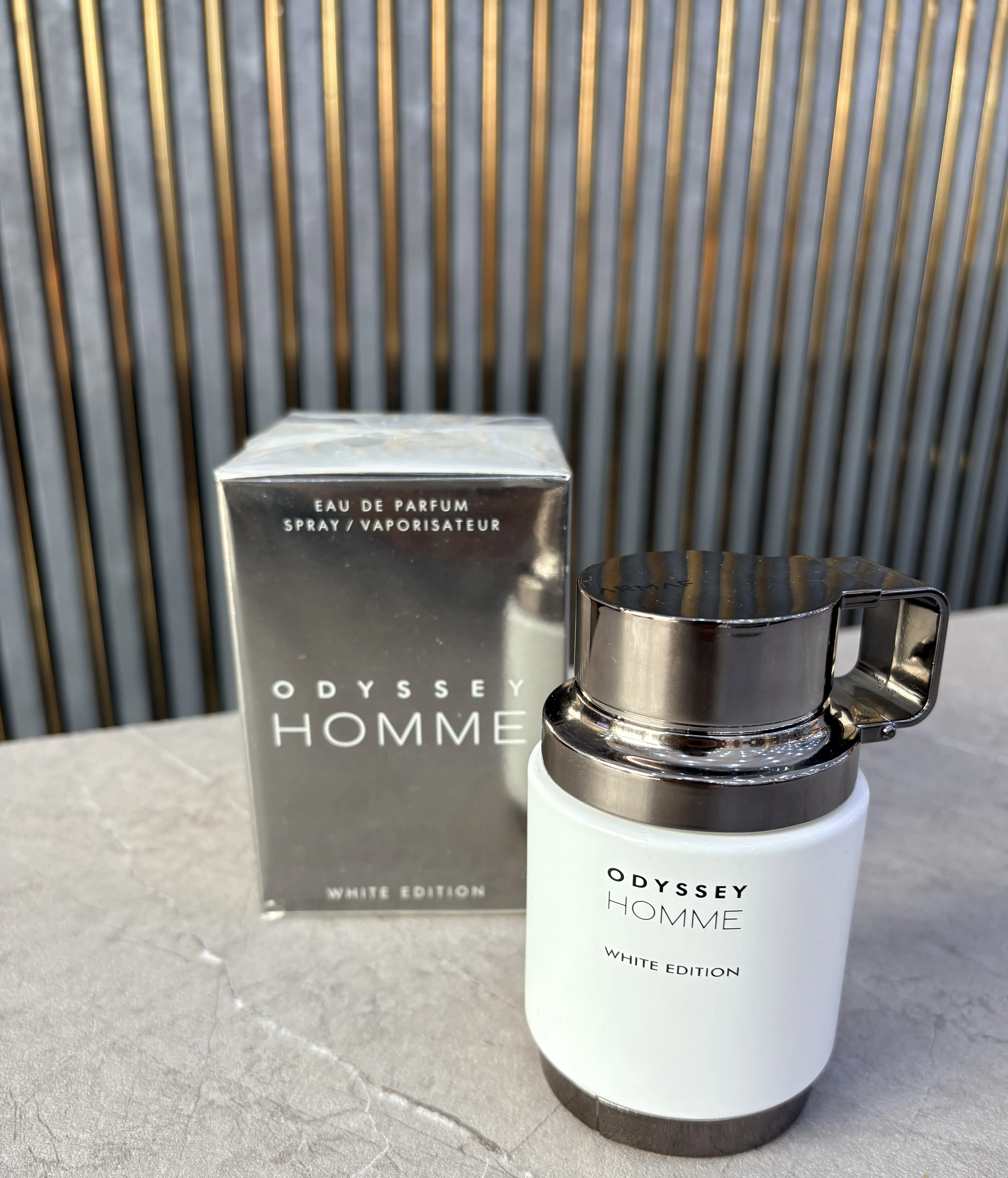 ادکلن آرماف مدل Odyssey Homme White Edition
